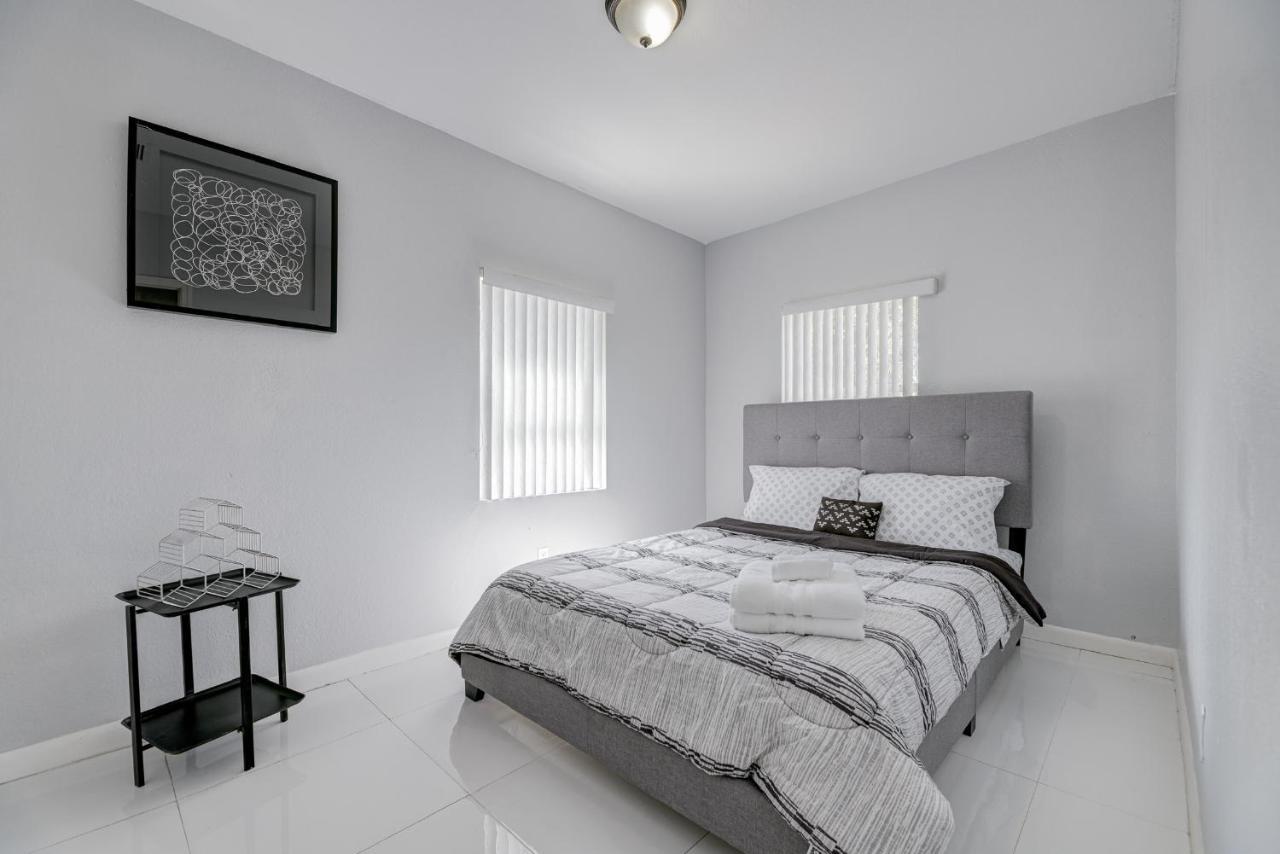 Deco Drive Miami • Near Hard Rock Stadium • South Beach • Wynwood Экстерьер фото